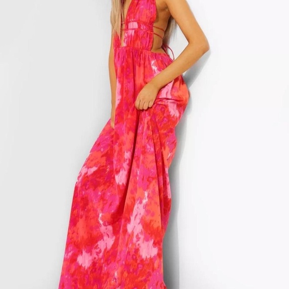 Boohoo Dresses & Skirts - Boohoo Pink & Orange Printed Halter Maxi Dress